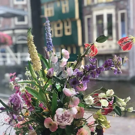 City Centre Canalview Holiday Appartement Alkmaar